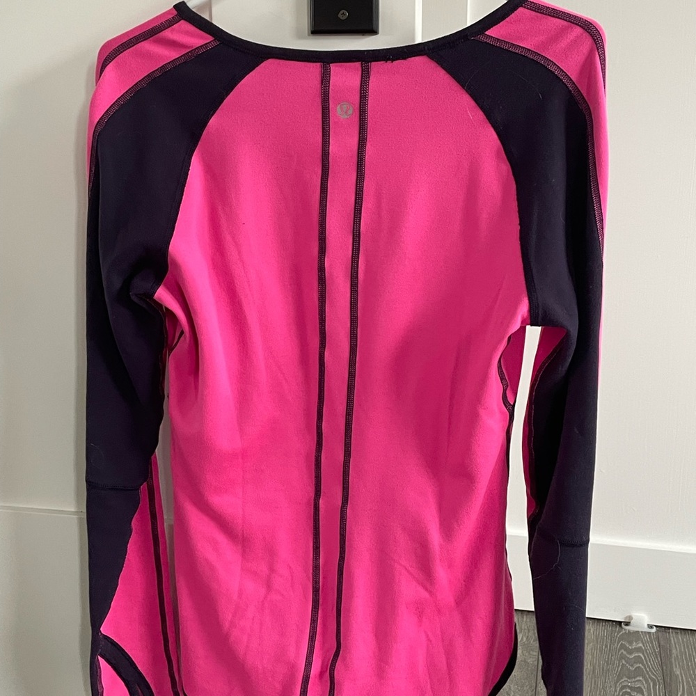 Lululmem reversible top